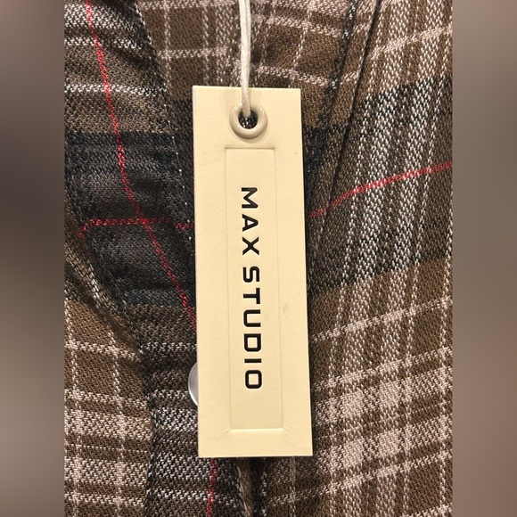 Max Studio NWT Brown plaid shirt dress with buttons and pockets, so comfy! - Picture 6 of 10